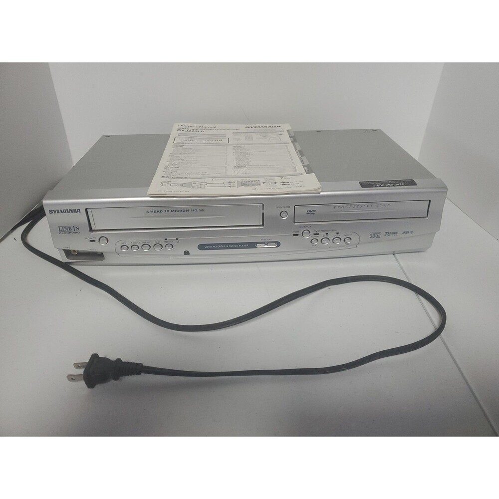 Sylvania DV220SL8 DVD Player Video Cassette Recorder Combo Player